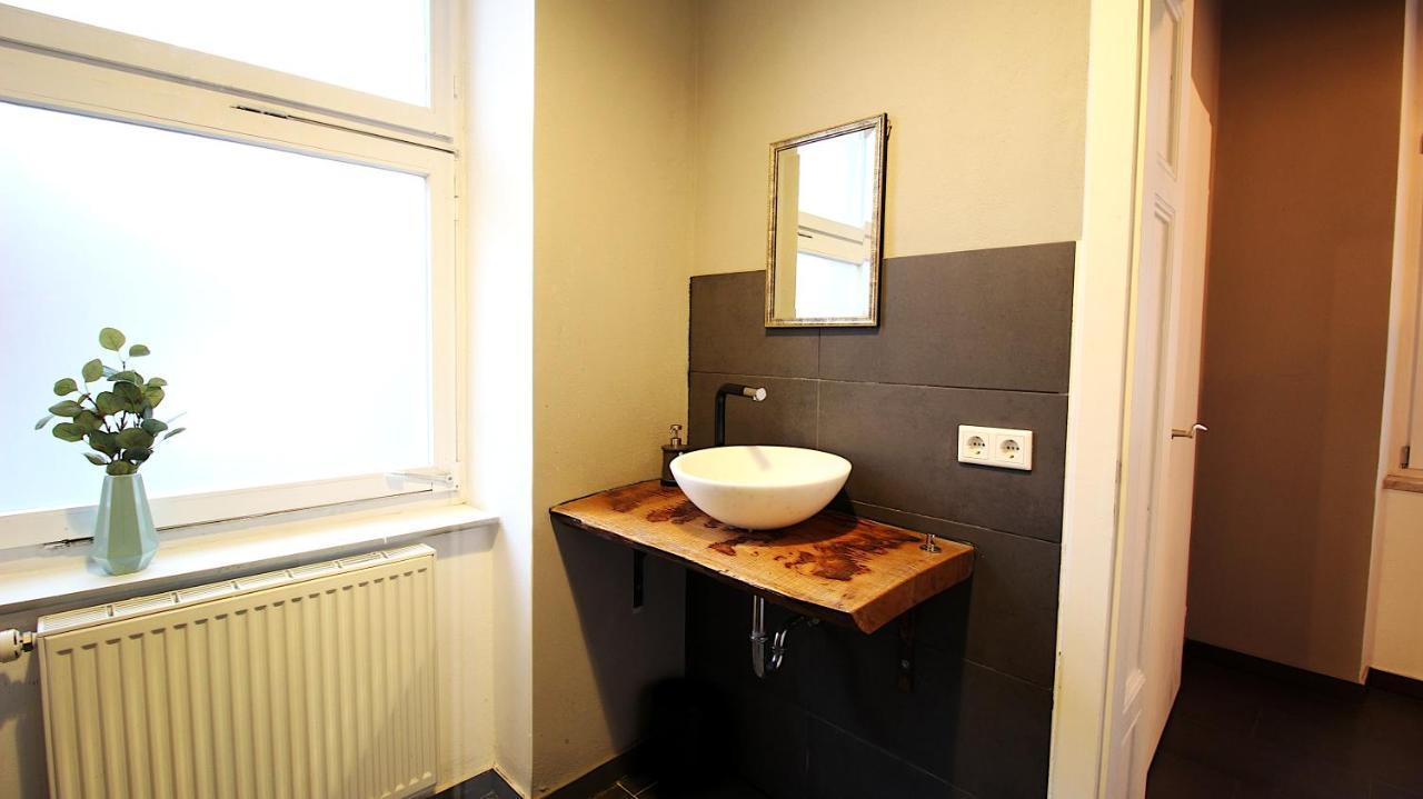 Apartment Lichtdurchflutetes Altbaustudio - Zentrum 600m Wurzburg