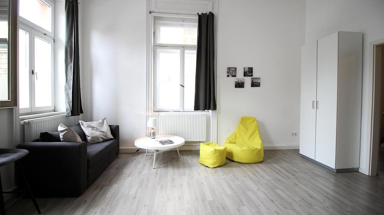 Lichtdurchflutetes Altbaustudio - Zentrum 600m Apartment